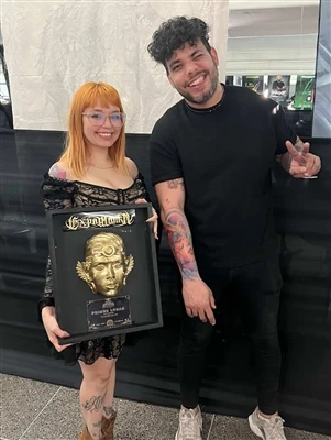 SPARK プロチーム アーティストの @arbi-tattoo がペルーの Expo Wanka コンベンションで水彩画の部門で 1 位を獲得しました!